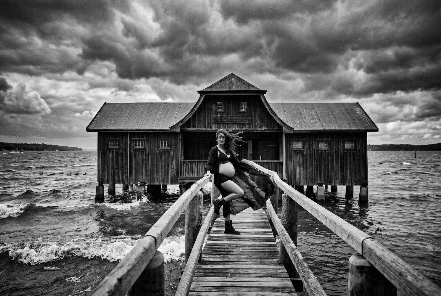 Outdoor vs. Studio – Babybauch Shooting Augsburg